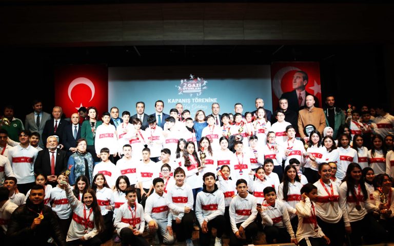 Gaziantep Büyükşehir Belediye Başkanı Fatma Şahin: “Merhum Sani Konukoğlu Gaziantep’in Sanayileşmesine Önemli Katkılar Sundu”